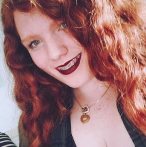 Meet your Posher, Mckenzie